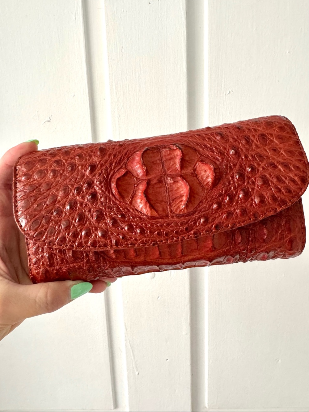 GORGEOUS Genuine Crocodile Hornback Leather wallet/clutch